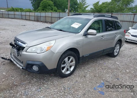 2014 Subaru Outback 3.6R Limited from USA, damaged, VIN 4S4BRDLC1E2286847